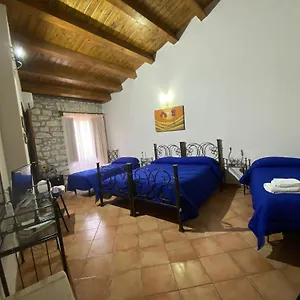 Guest house La Cartiera, Palazzo Adriano